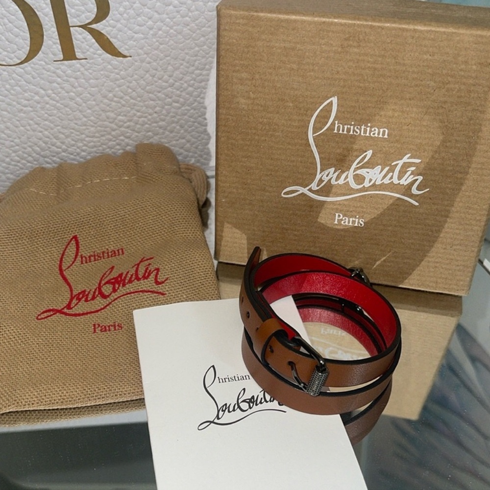 🔥 New Christian Louboutin Leather Adjustable
Wraparound Bracelet. Full set!